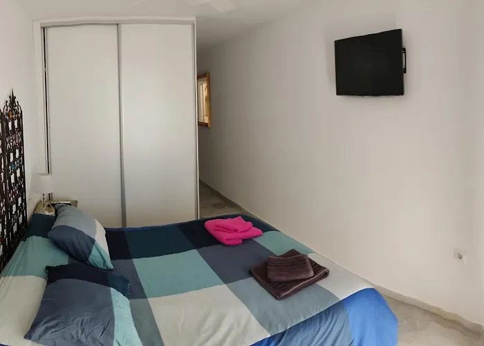 Txistu Home, Almuñécar
