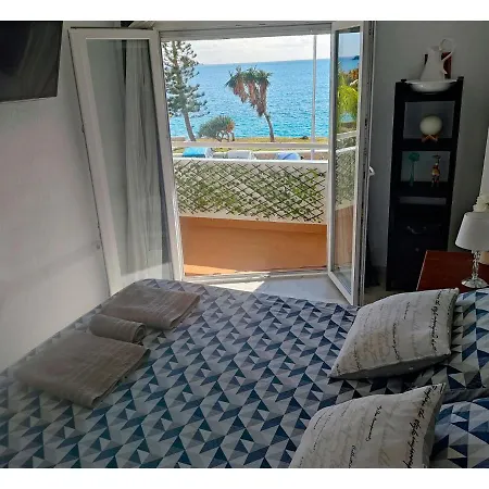Txistu Home, * Almuñécar