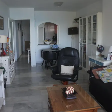 Txistu Home, Almuñécar