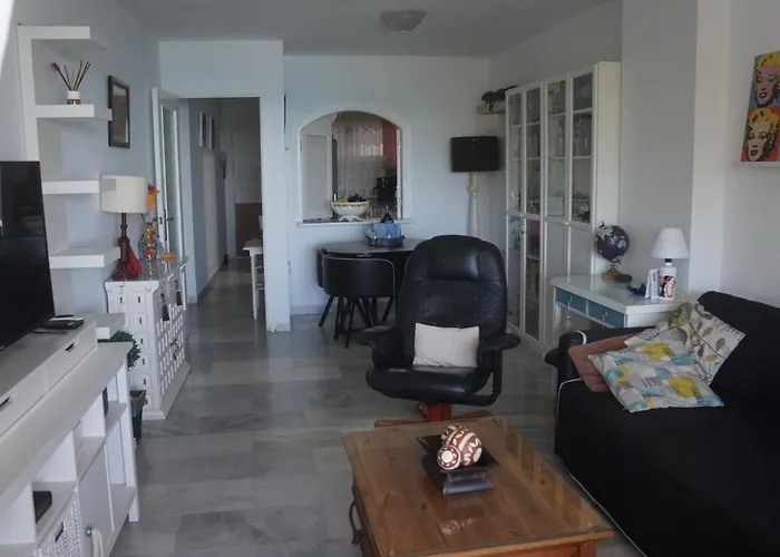 Txistu Home, Almuñécar